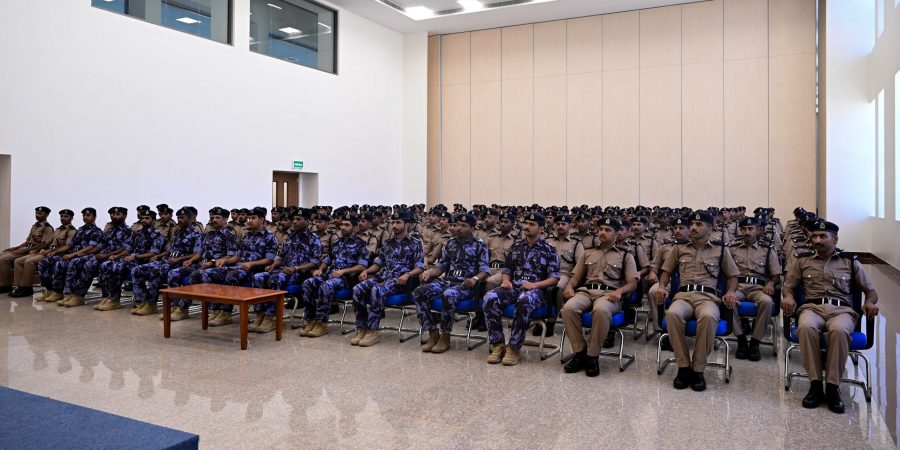 البرنامج التدريبي للدفعات الجديدة من فصائل الشرطة المستجدين